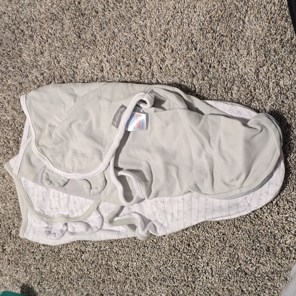 2 Swaddle Me Swaddlers